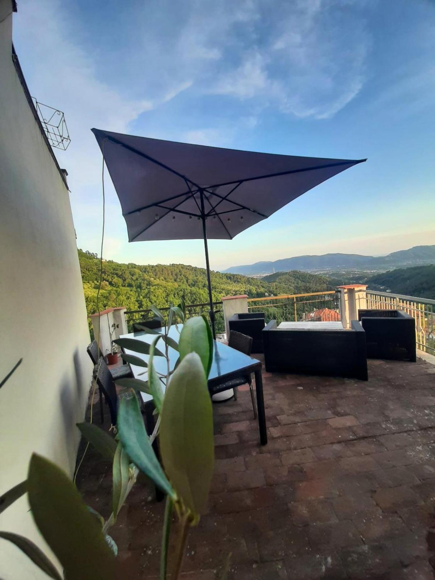 Comfortable Apartment With Sea View In Falcinello Exteriér fotografie