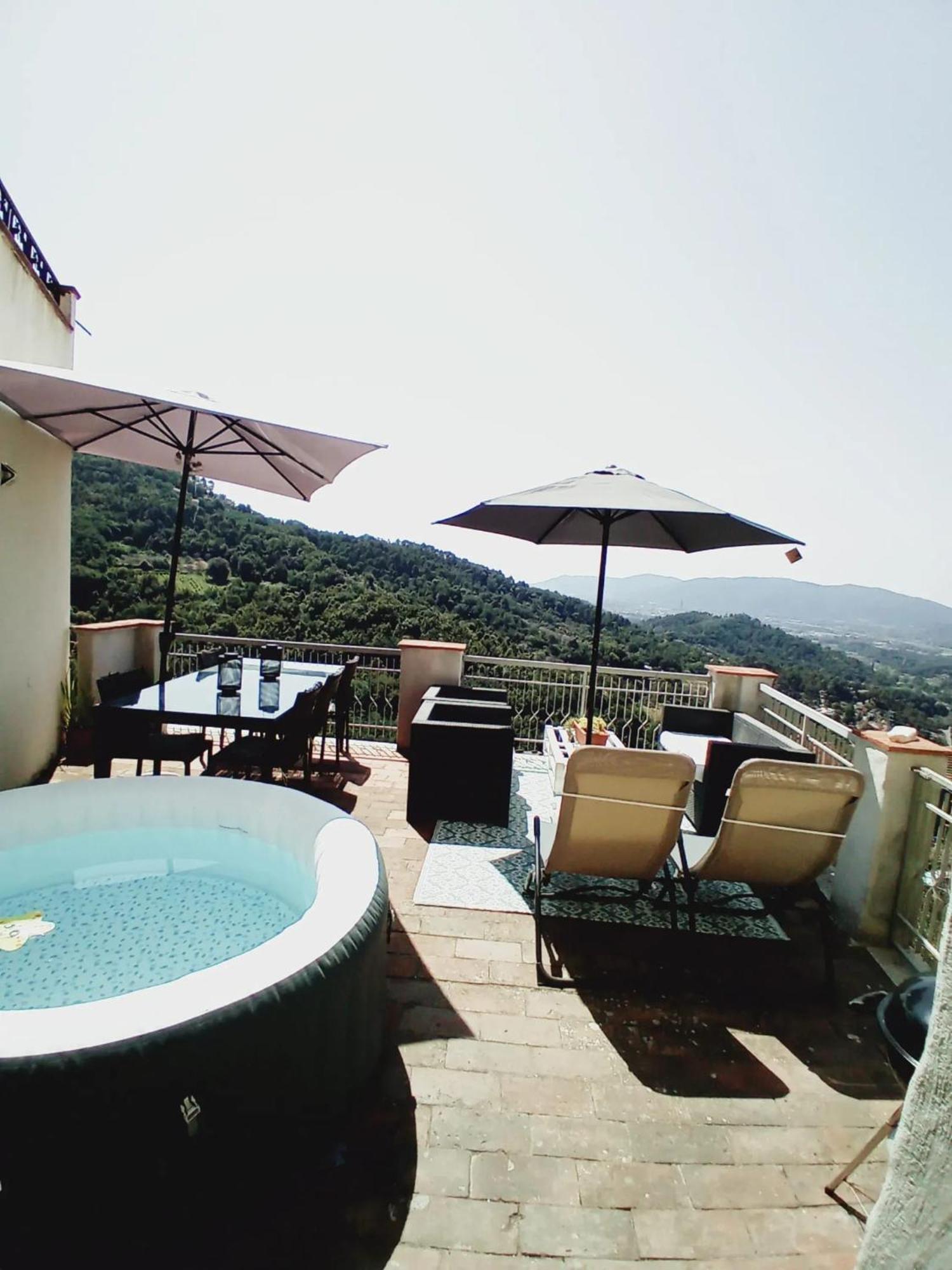 Comfortable Apartment With Sea View In Falcinello Exteriér fotografie